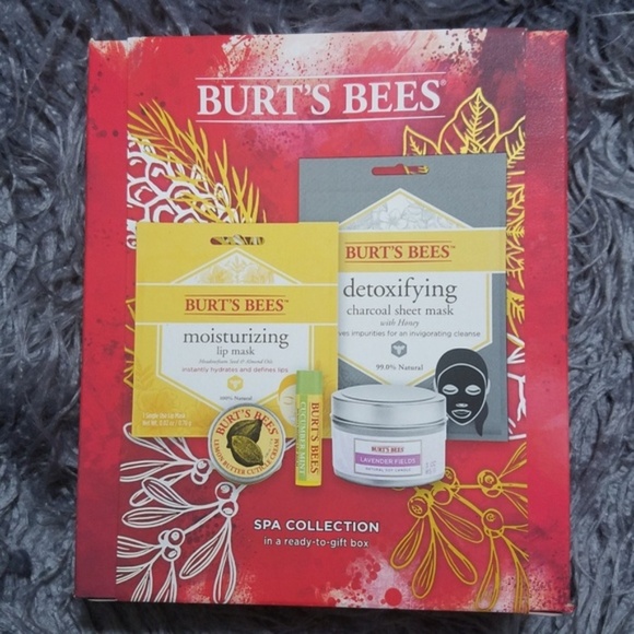 Burt's Bees Other - Burt’s Bees spa collection gift set